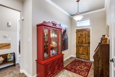 3100 Wrangler Ct, Granbury, TX 76049 - photo 3