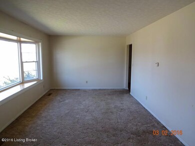 811 Church St, Lebanon Junction, KY 40150 - photo 5