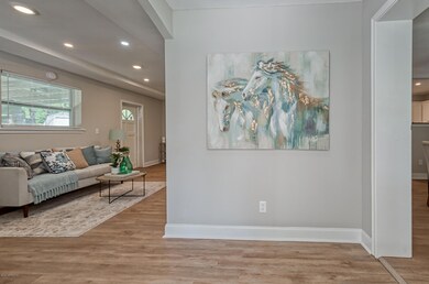 8918 Lopez Ct, Jacksonville, FL 32216 - photo 6