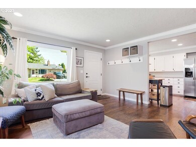 110 W 4th St, Newberg, OR 97132 - photo 6