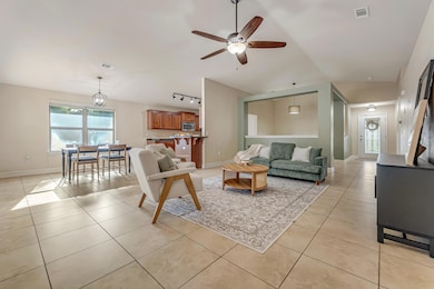 148 Strike Eagle Dr, Crestview, FL 32536 - photo 4