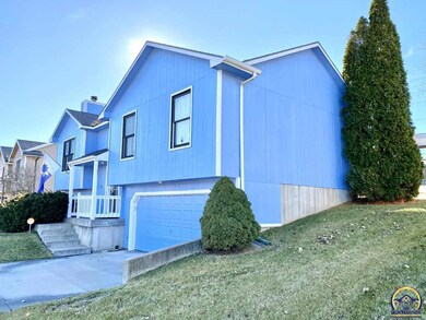 3635 SW Skyview Dr, Topeka, KS 66614 - photo 2