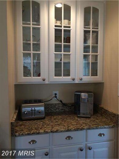 7904 Hollington Place, Fairfax Station, VA 22039 - photo 6