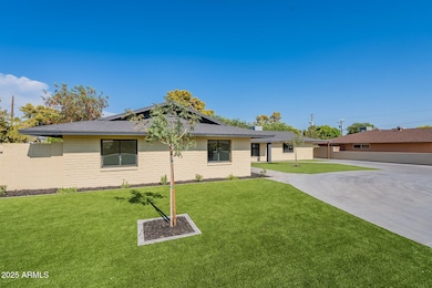 7637 N 7th Ave, Phoenix, AZ 85021 - photo 5