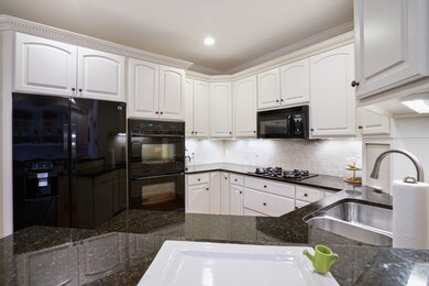 7 Carriage Hill Cir unit 7, Southborough, MA 01772 - photo 7