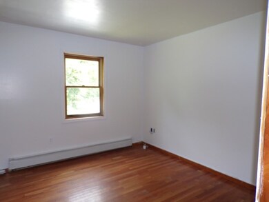 531 Nichols Rd, Fairfax, VT 05454 - photo 4