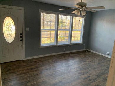 1103 Williams Ave, Cleburne, TX 76033 - photo 3