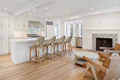 19 E Hills Rd, Westerly, RI 02891 - photo 2