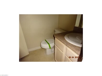 Half bathroom off the laundry room