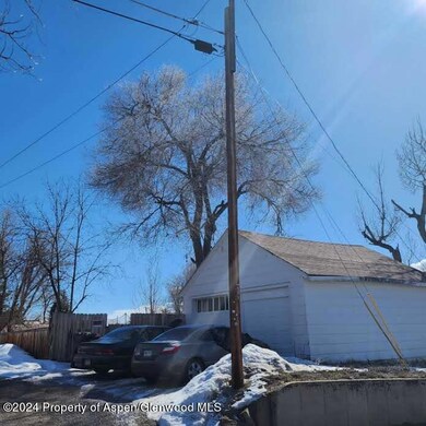 707 E Victory Way, Craig, CO 81625 - photo 3