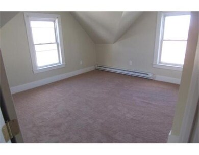 9 W Green St, Lynn, MA 01902 - photo 3