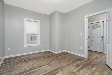 176 Blossom St unit 1, Fitchburg, MA 01420 - photo 5