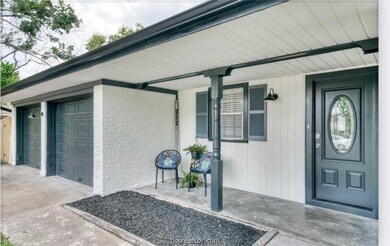 1221 S Ridgefield Cir, College Station, TX 77840 - photo 3