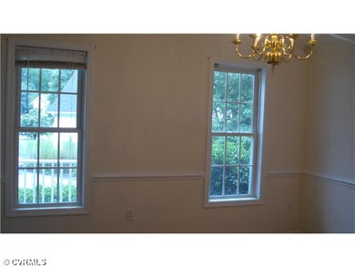 Dining Room - Formal dining room with wood floors