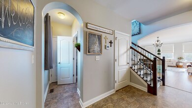 9804 Creek View Estates Dr, Louisville, KY 40291 - photo 4