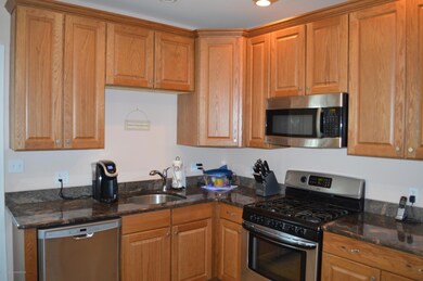 323 Spring St, Dunmore, PA 18512 - photo 5