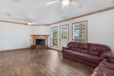 607 Francis Ct, League City, TX 77573 - photo 5