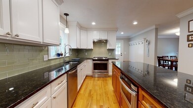 42 Auburn Rd, Millis, MA 02054 - photo 6