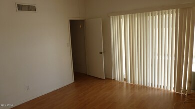 6826 N 81st Ln unit 22, Glendale, AZ 85303 - photo 5