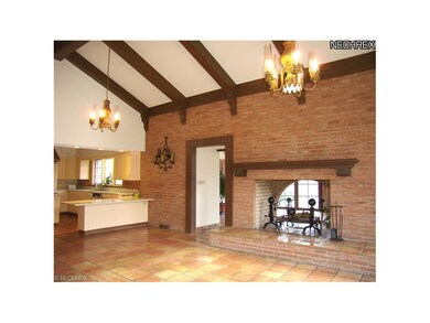 The  25 by 17 ft Dining Room adjacent to the kitch