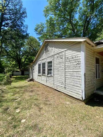 711 Waterman St, Texarkana, TX 75501 - photo 5