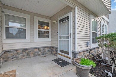 28 Forrest Ct, Tinton Falls, NJ 07753 - photo 4