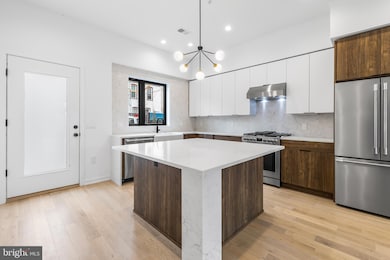 265 Delmar St, Philadelphia, PA 19128 - photo 3