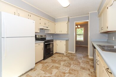 403 Foxfire Dr, Paragould, AR 72450 - photo 5