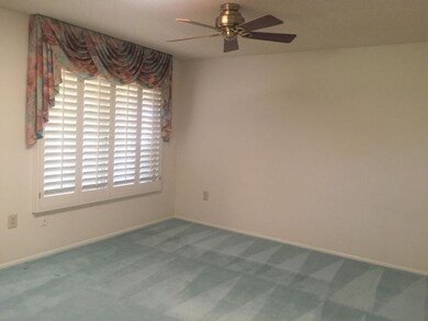 9871 W Willowbrook Ct, Sun City, AZ 85373 - photo 3