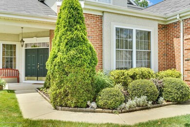 48 Cypress Point Ln Jackson NJ-large-004