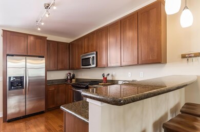 Open Kitchen