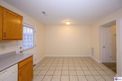 1112 Northridge Dr unit A, Elizabethtown, KY 42701 - photo 4