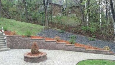 15 Wildwood St unit B10, Dracut, MA 01826 - photo 2