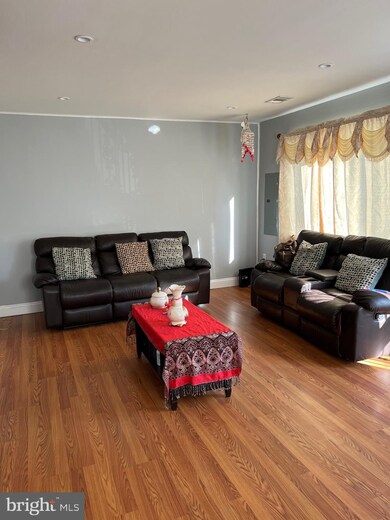 6720 Flagstaff St, Hyattsville, MD 20785 - photo 7