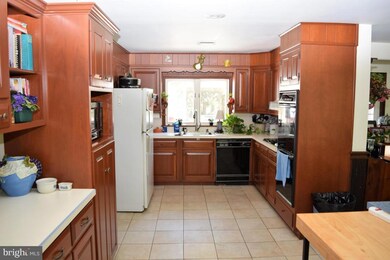 1416 Oregon Rd, Leola, PA 17540 - photo 7