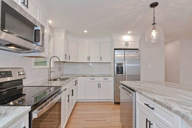 24 Woodcliff Rd, Holbrook, MA 02343 - photo 3