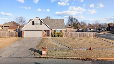 812 S Avery St, Moore, OK 73160 - photo 4