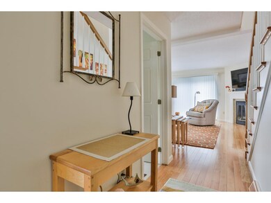 94 Ledgewood Hills Dr unit U374, Nashua, NH 03062 - photo 6