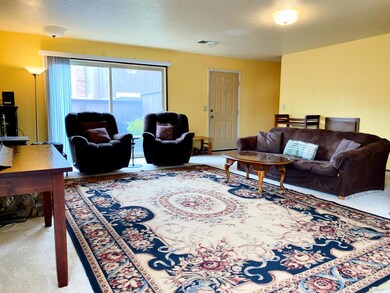 931 Hill St. #18