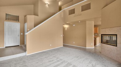 007_LIVING ROOM