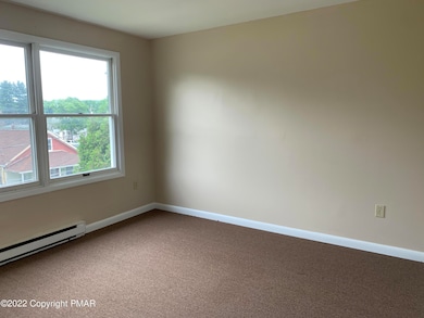 339 Race St unit C5, East Stroudsburg, PA 18301 - photo 4