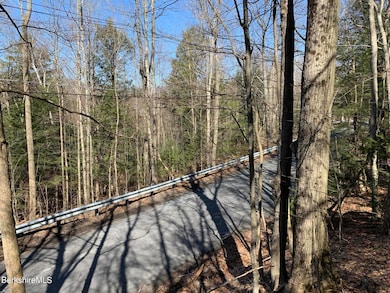 17 A St, North Adams, MA 01247 - photo 3