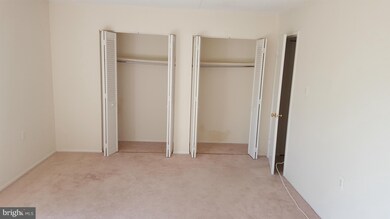 8641 Sacramento Dr unit D, Alexandria, VA 22309 - photo 4