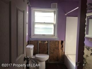 67 Briarcrest Rd, Dallas, PA 18612 - photo 6