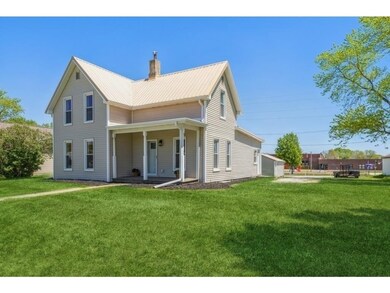 219 N Fremont St, Stuart, IA 50250 - photo 2