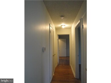 212 Ravens Crest Dr, Plainsboro, NJ 08536 - photo 4