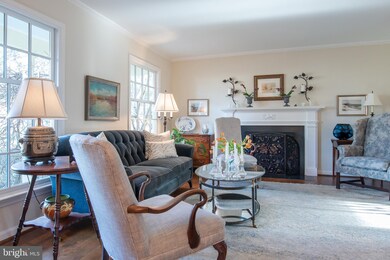 1101 Emerald Dr, Alexandria, VA 22308 - photo 6