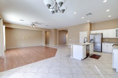 1767 E Carob Dr, Chandler, AZ 85286 - photo 2