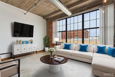 2201 Locust St unit 304, Saint Louis, MO 63103 - photo 6