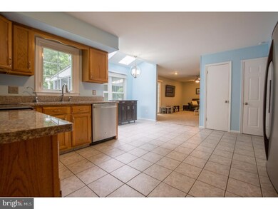 28 Flint Rd, Langhorne, PA 19047 - photo 5